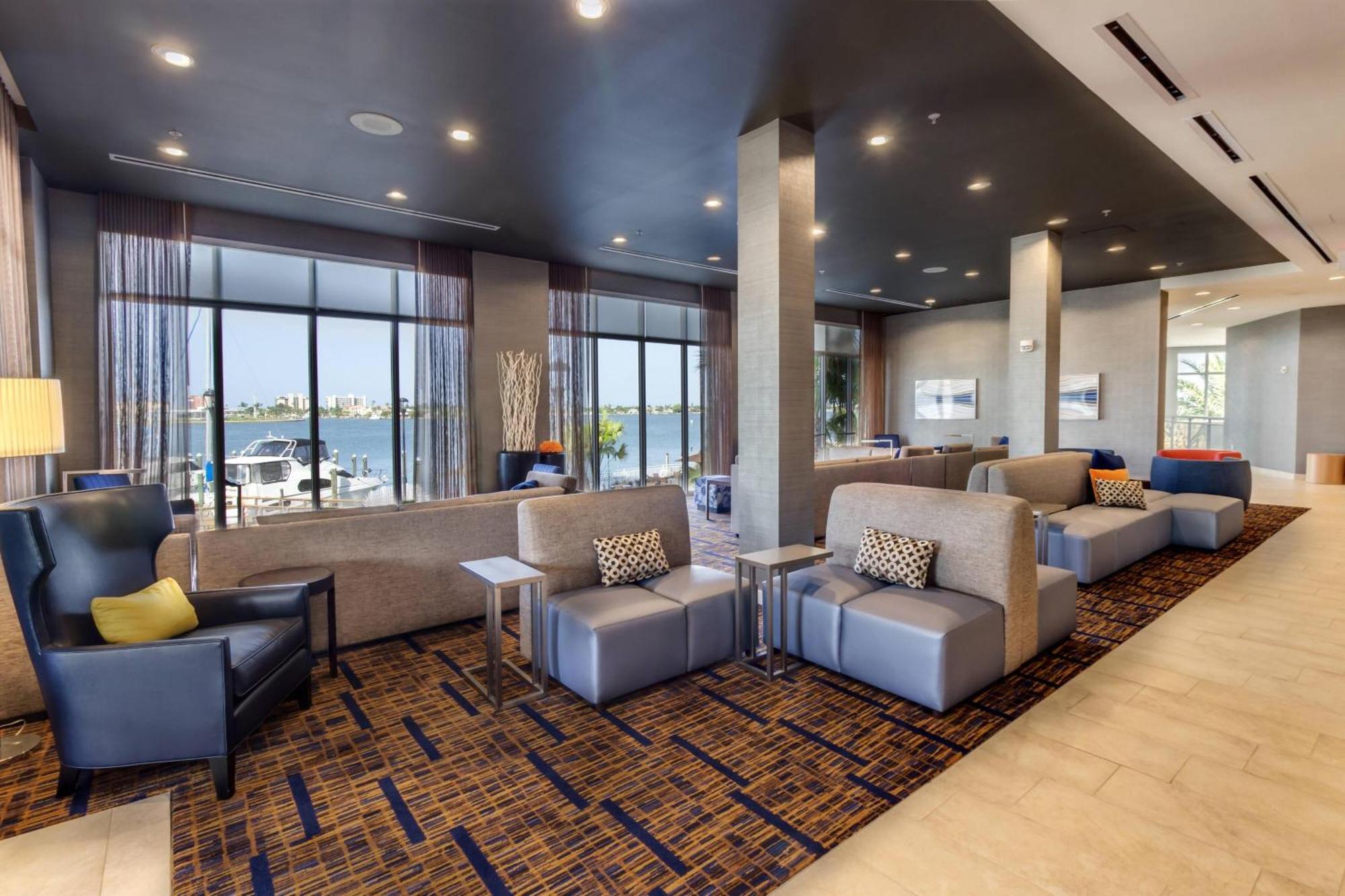 Courtyard By Marriott St. Petersburg Clearwater/Madeira Beach Exterior foto